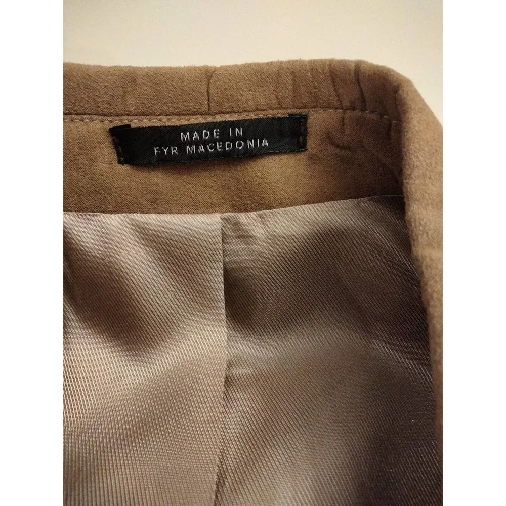 Beige Tan Faux Suede 3 button Men Blazer Size 44 L - Picture 6 of 10